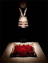 Cheap Art: White cube | Black box